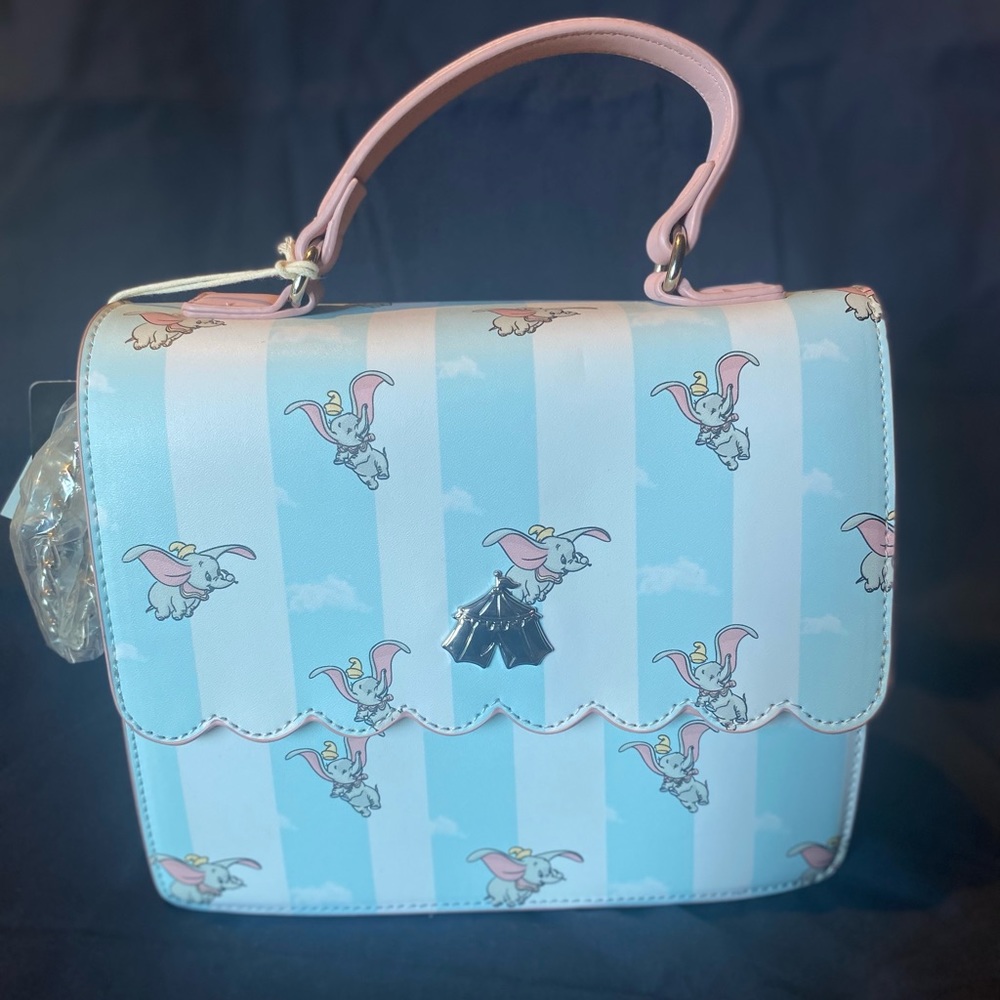 NWT dumbo flying circus tent Disney loungefly crossbody